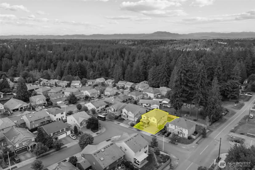 Property photo for 14225 3rd Avenue W, Everett photo 40