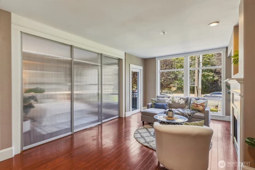 Property photo for 3221 Sw Avalon Way #201, Seattle photo 14