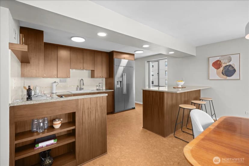 Property photo for 1221 Minor Avenue #803, Seattle photo 9