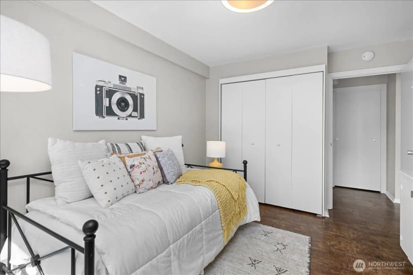 Property photo for 1221 Minor Avenue #803, Seattle photo 18