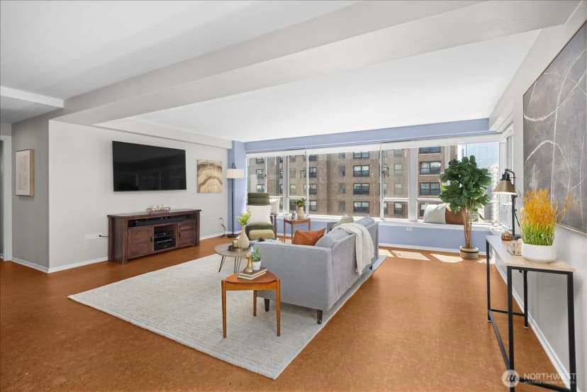 Property photo for 1221 Minor Avenue #803, Seattle photo 5