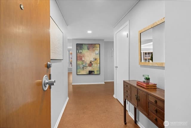 Property photo for 1221 Minor Avenue #803, Seattle photo 3