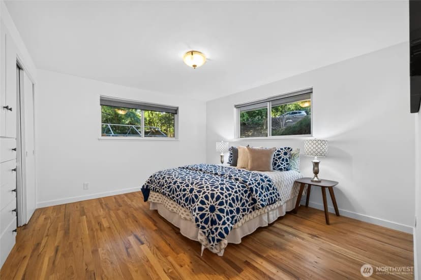 Property photo for 629 Sw 3rd Place, Renton photo 15