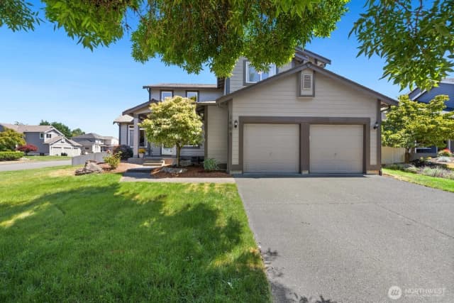 Property photo for 1959 Highpoint Street, Enumclaw