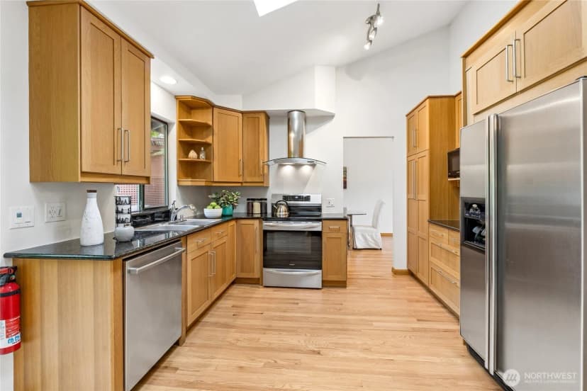 Property photo for 13800 Se 21st Street, Bellevue photo 14