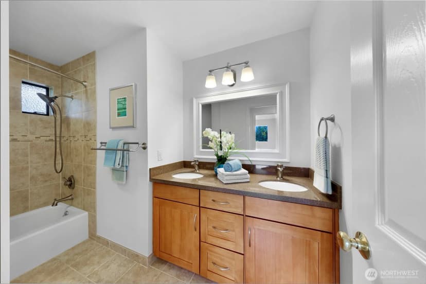 Property photo for 13800 Se 21st Street, Bellevue photo 20