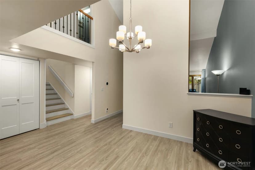 Property photo for 14226 Ne 2nd Place #65, Bellevue photo 12