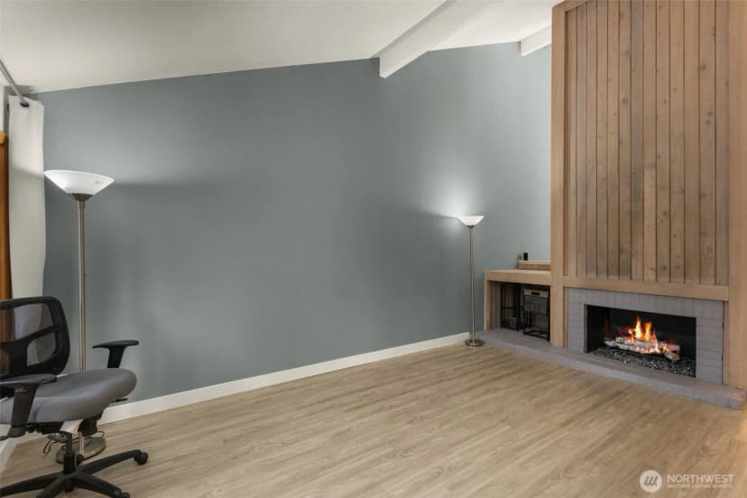 Property photo for 14226 Ne 2nd Place #65, Bellevue photo 25