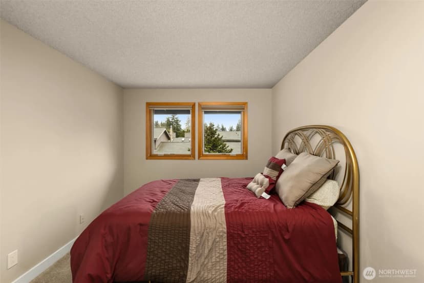 Property photo for 14226 Ne 2nd Place #65, Bellevue photo 18