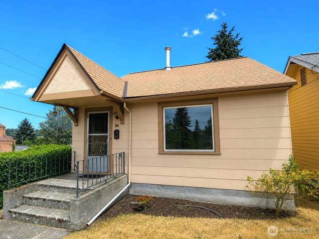 Property photo for 1120 Lincoln Avenue, Bremerton
