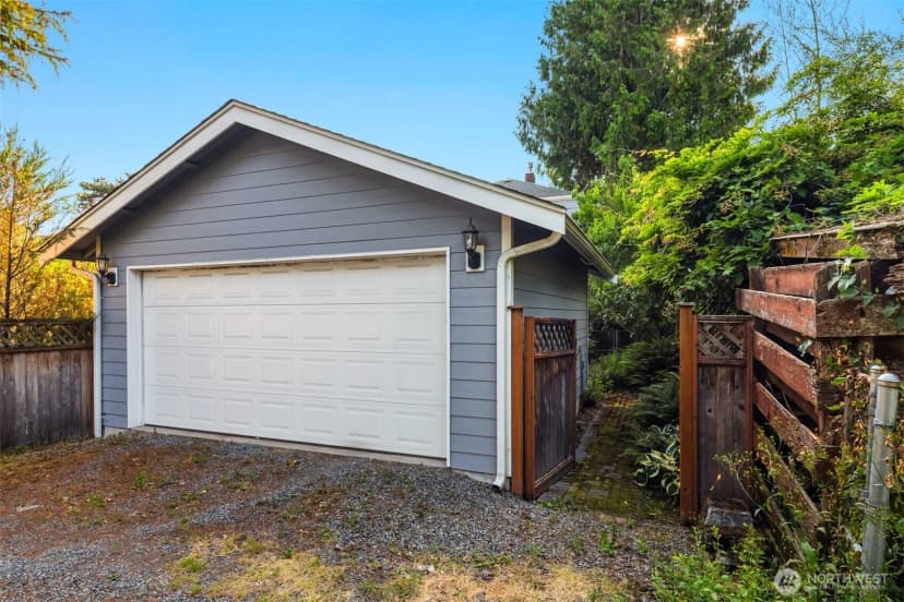 Property photo for 8538 19th Avenue Nw, Seattle photo 32