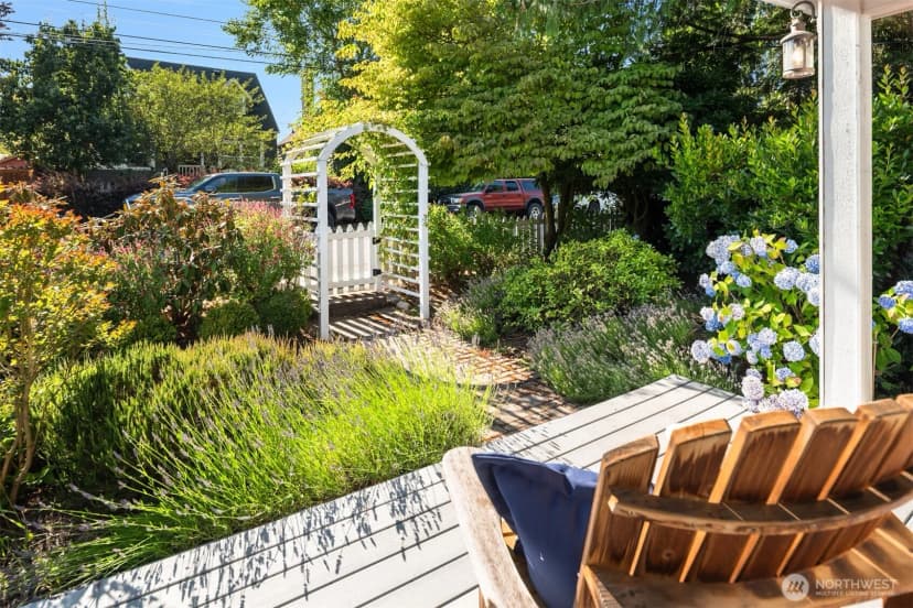 Property photo for 8538 19th Avenue Nw, Seattle photo 6