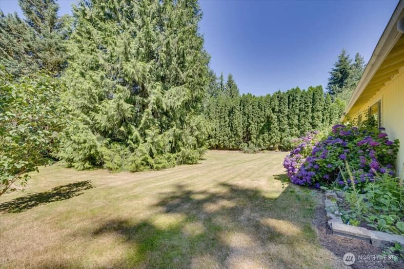 Property photo for 1816 113th Drive Se, Lake Stevens photo 24