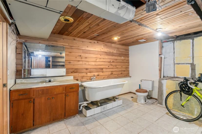 Property photo for 1918 Gregory Way, Bremerton photo 24