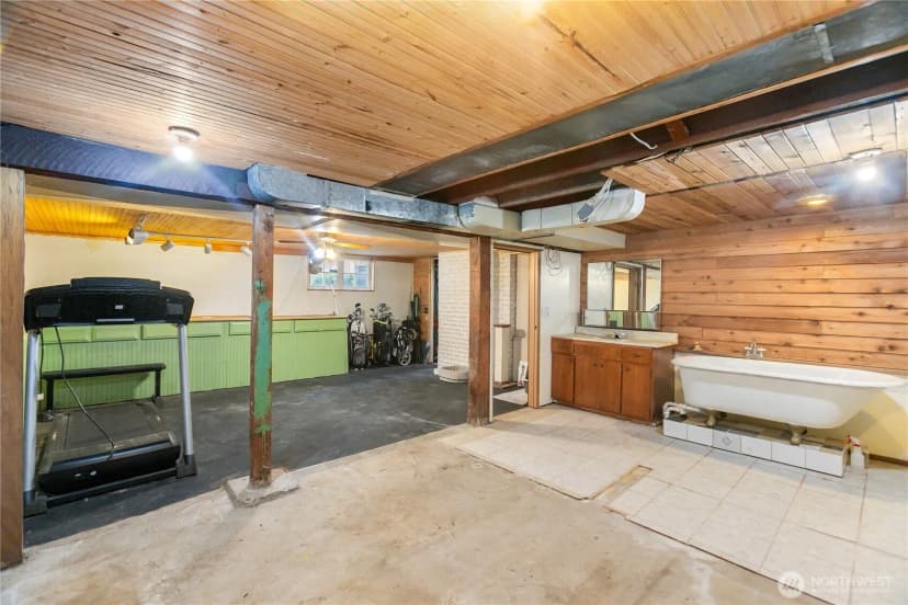 Property photo for 1918 Gregory Way, Bremerton photo 27