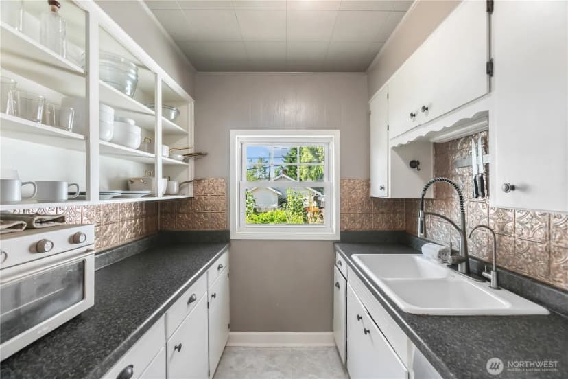 Property photo for 1918 Gregory Way, Bremerton photo 10
