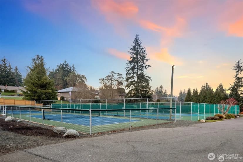 Property photo for 2378 Discovery Place, Langley photo 17