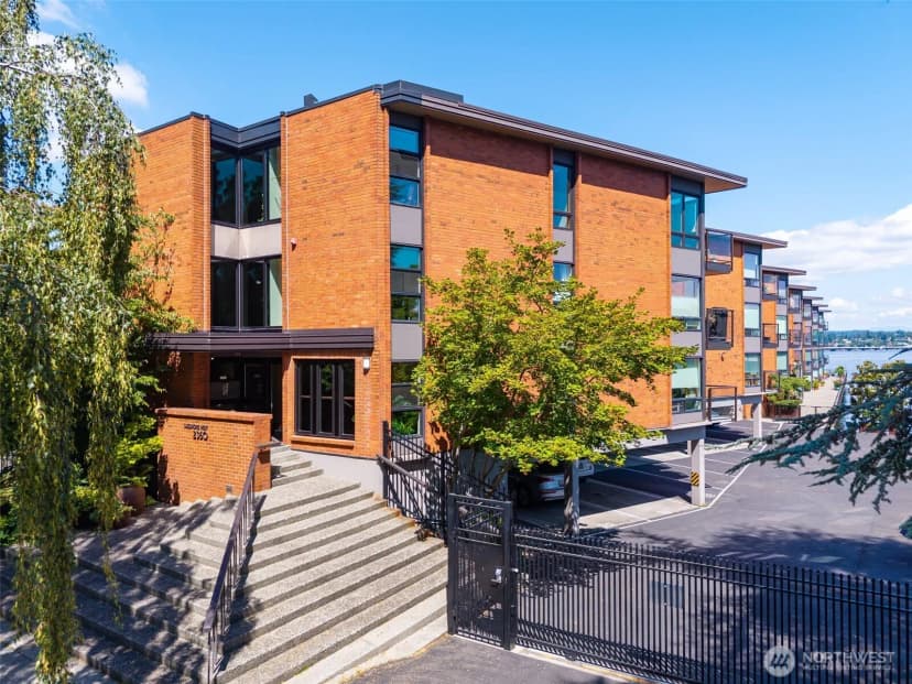 Property photo for 2360 43rd Ave E #404, Seattle photo 25