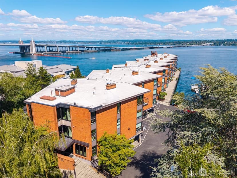Property photo for 2360 43rd Ave E #404, Seattle photo 26