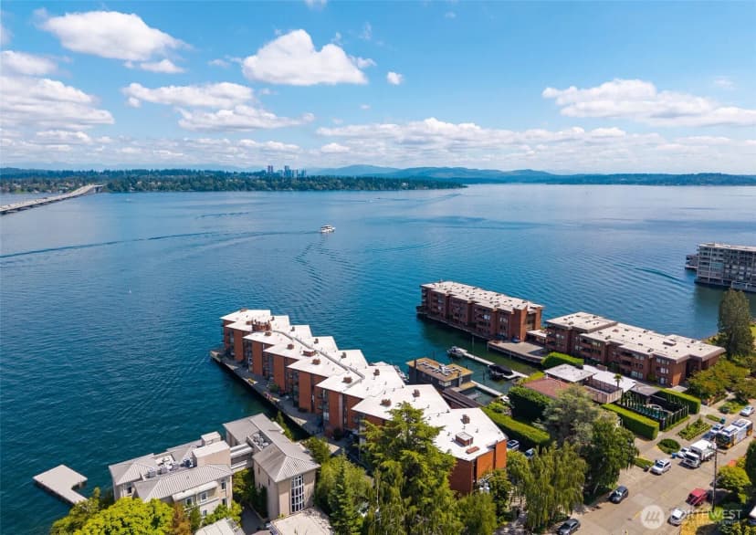 Property photo for 2360 43rd Ave E #404, Seattle photo 27