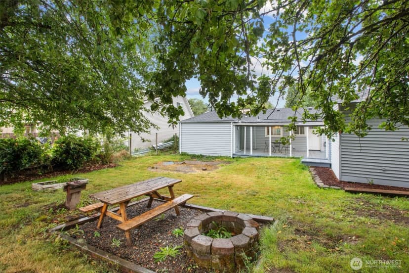 Property photo for 12231 46th Avenue S, Tukwila photo 35