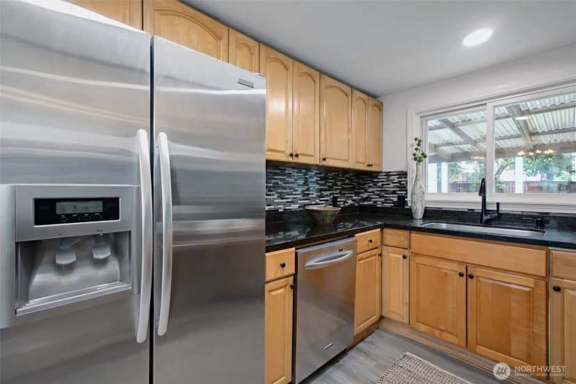 Property photo for 12231 46th Avenue S, Tukwila photo 9