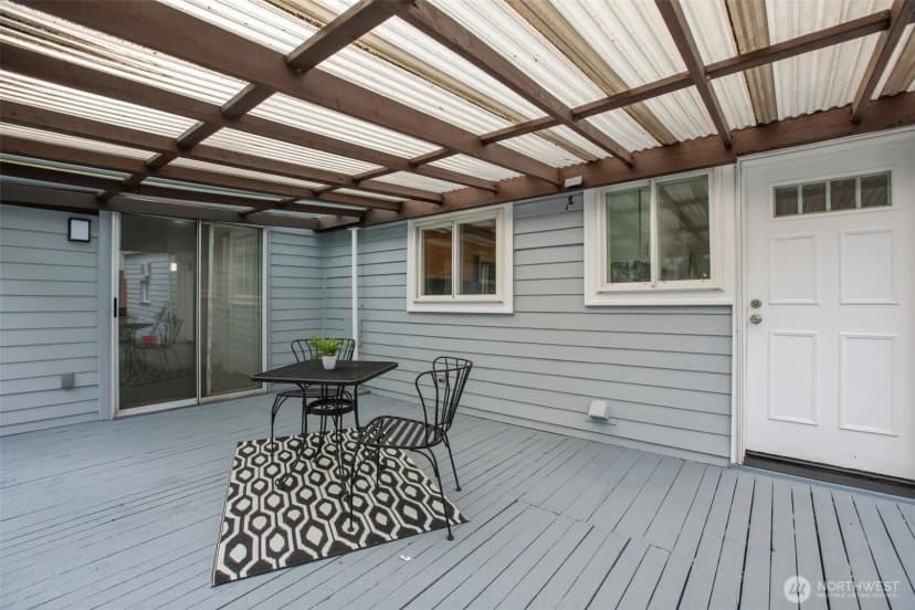 Property photo for 12231 46th Avenue S, Tukwila photo 33