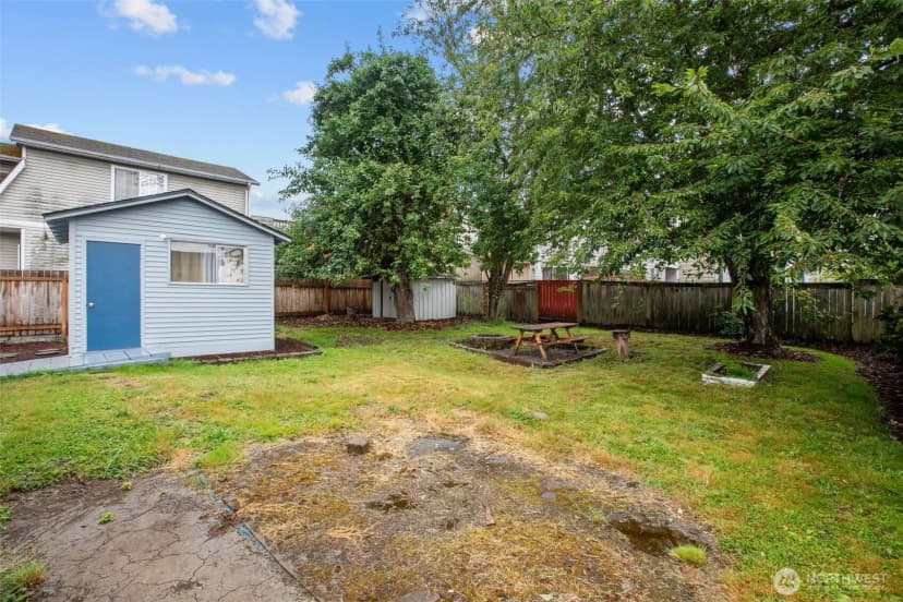 Property photo for 12231 46th Avenue S, Tukwila photo 37