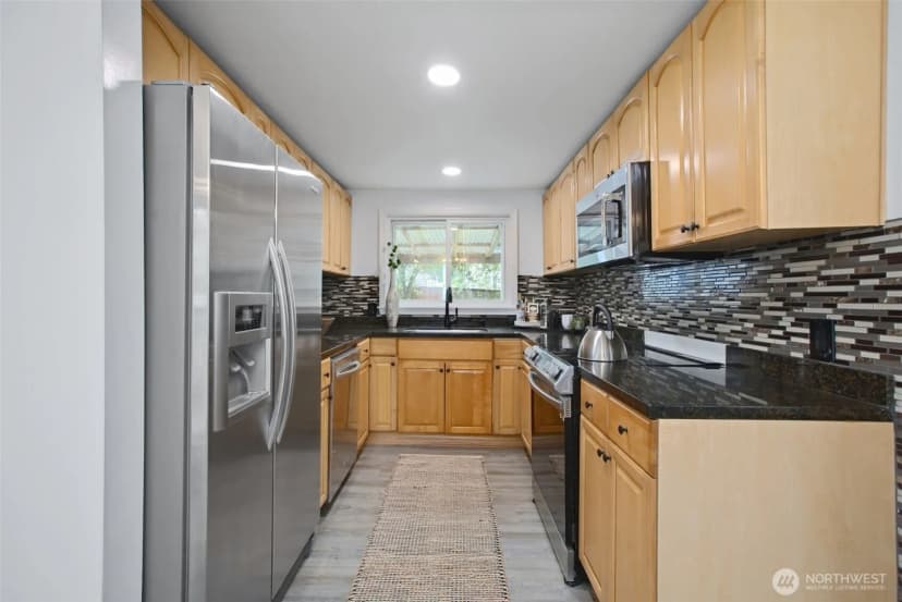 Property photo for 12231 46th Avenue S, Tukwila photo 13