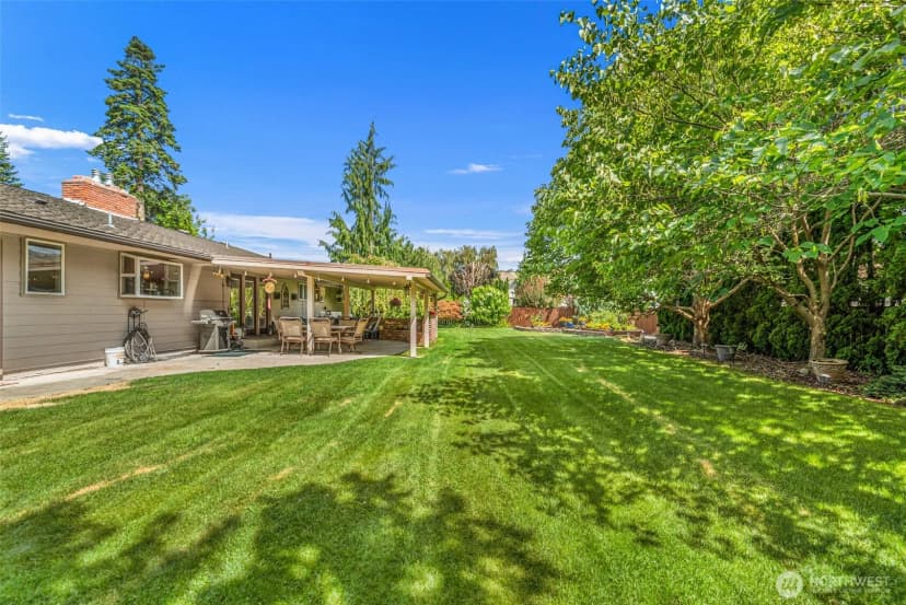Property photo for 1677 Eastmont Avenue, East Wenatchee photo 27