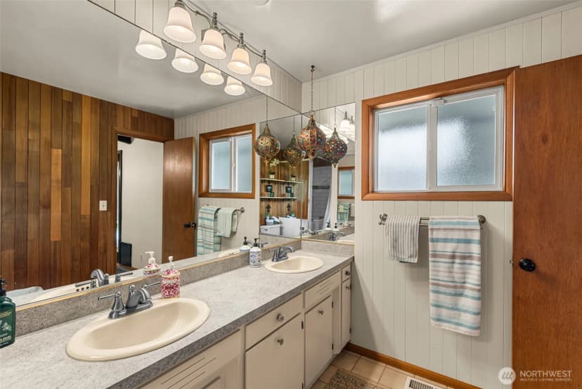 Property photo for 1677 Eastmont Avenue, East Wenatchee photo 11
