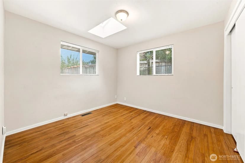 Property photo for 612 S 195th Street, Des Moines photo 13