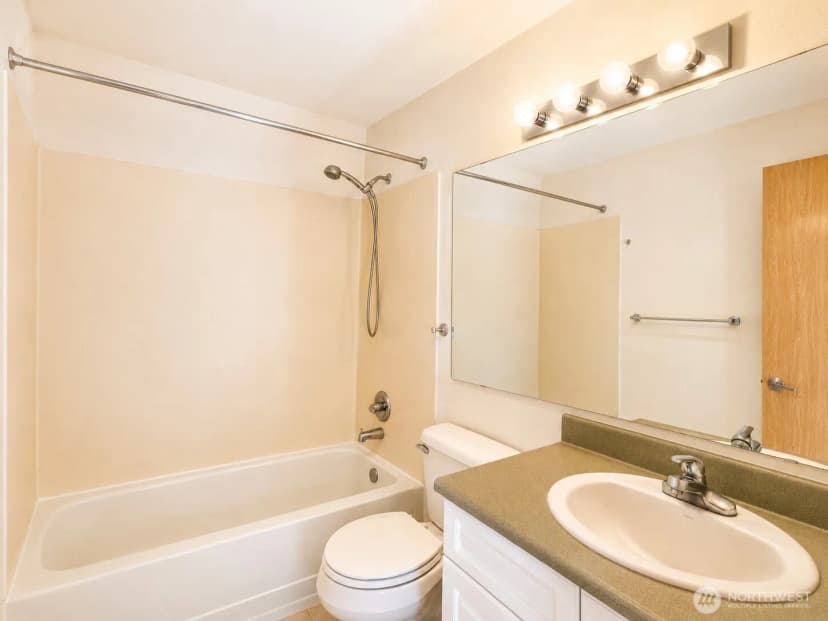 Property photo for 23319 Cedar Way #k203, Mountlake Terrace photo 19