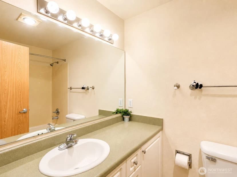 Property photo for 23319 Cedar Way #k203, Mountlake Terrace photo 16