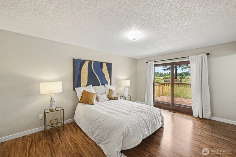 Property photo for 33913 4th Avenue E, Roy photo 18