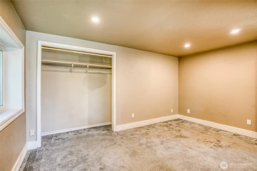 Property photo for 121 W Marion Street, Aberdeen photo 12