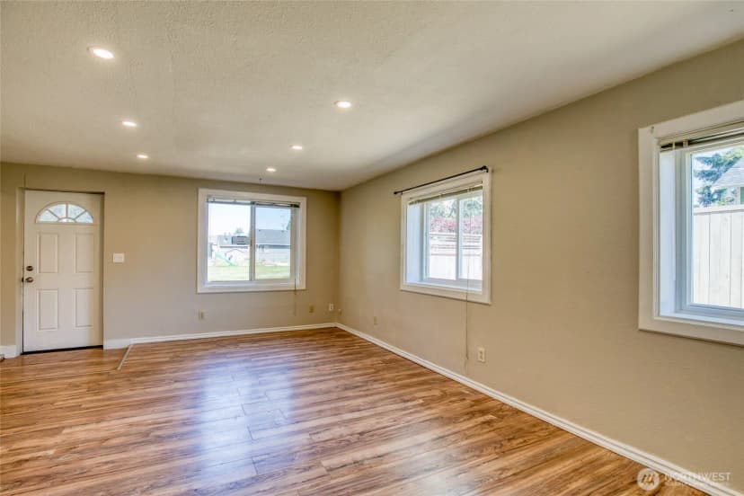 Property photo for 121 W Marion Street, Aberdeen photo 8