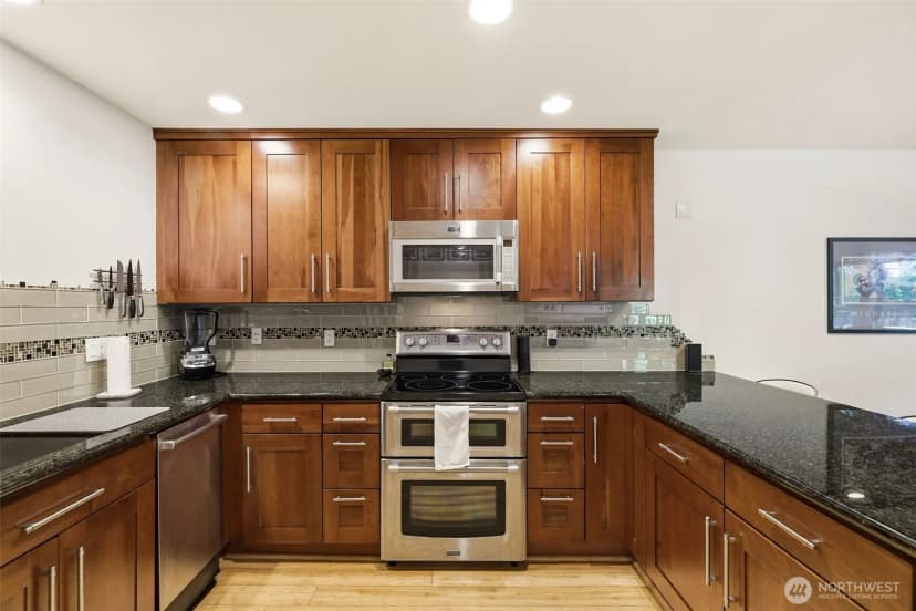 Property photo for 3046 Sw Manning Street, Seattle photo 23