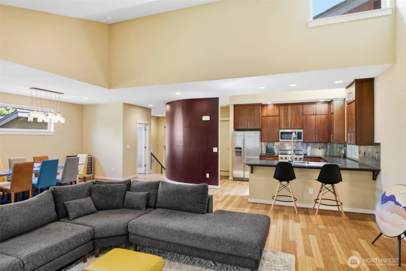 Property photo for 3046 Sw Manning Street, Seattle photo 5
