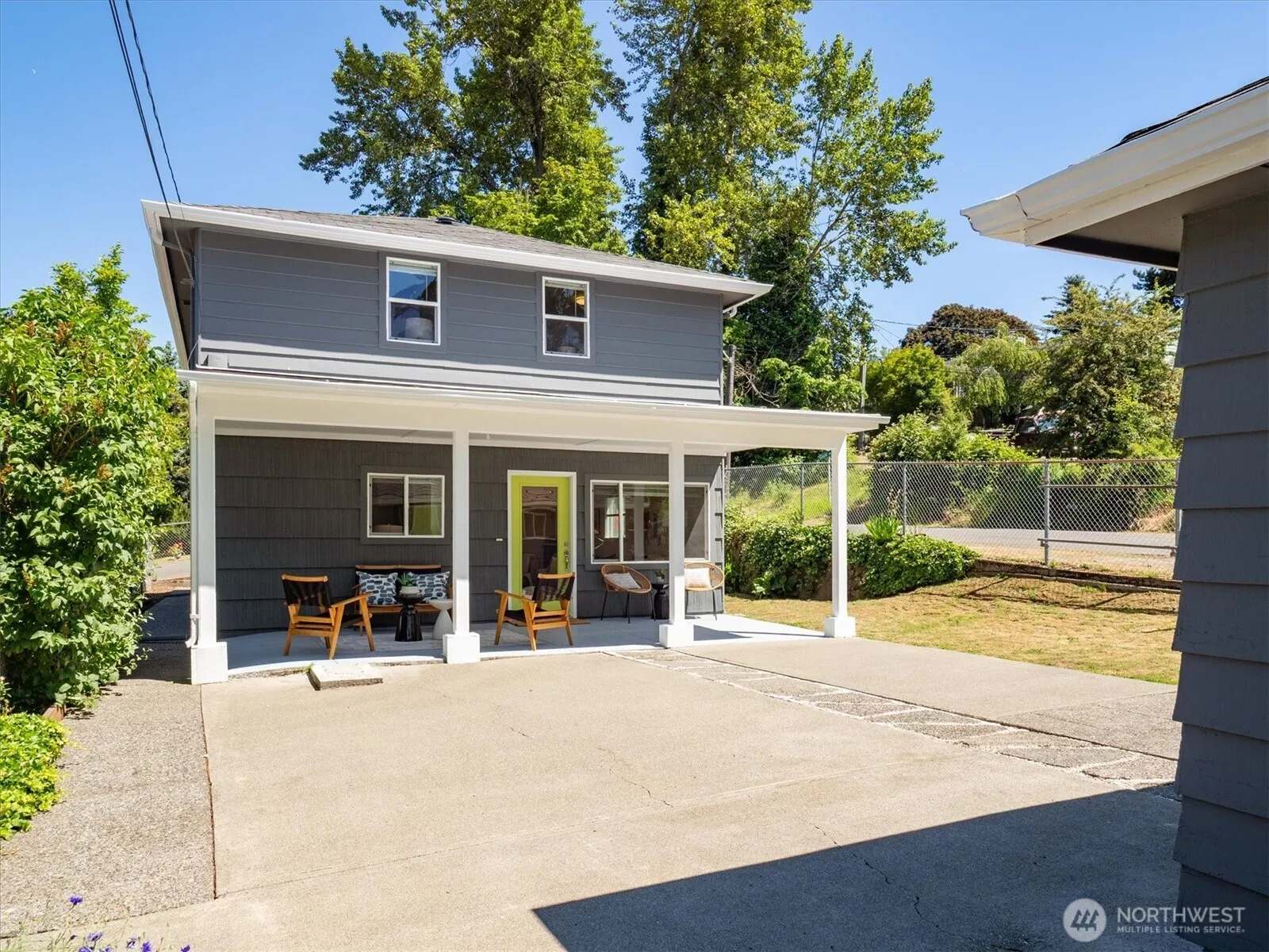 Property photo for 2315 S Bateman Street, Seattle photo 28