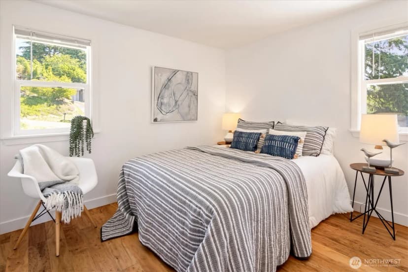 Property photo for 2315 S Bateman Street, Seattle photo 14