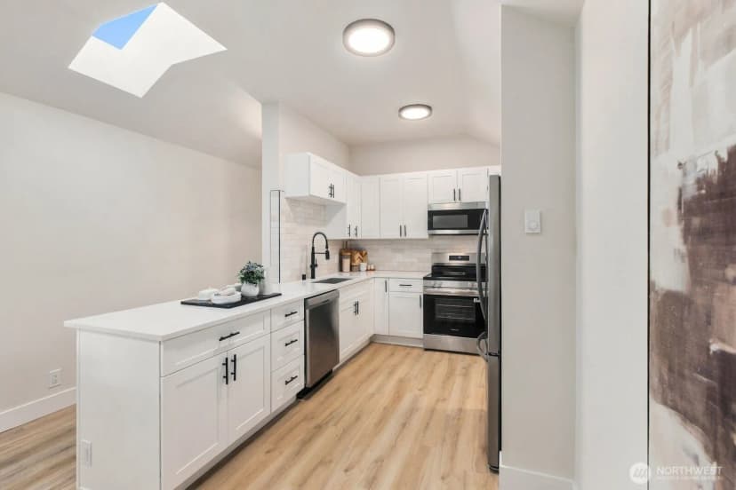 Property photo for 1024 5th Avenue S #a301, Edmonds photo 12