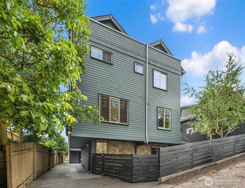 Property photo for 916 N 73rd Street #a, Seattle photo 25