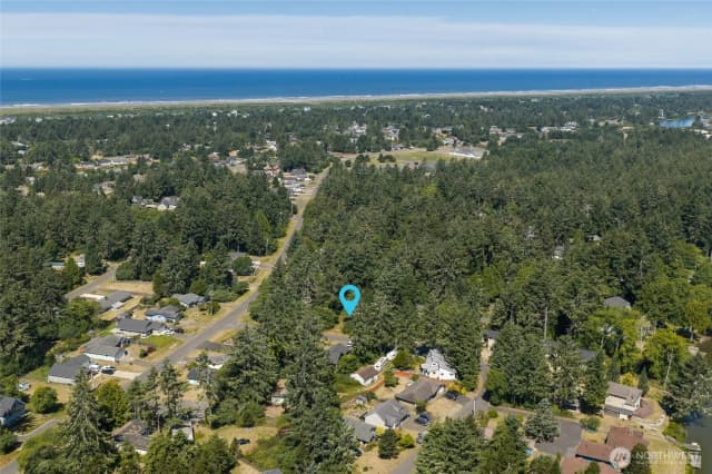 Property photo for 422 430 Mud Hen Loop Se, Ocean Shores photo 4