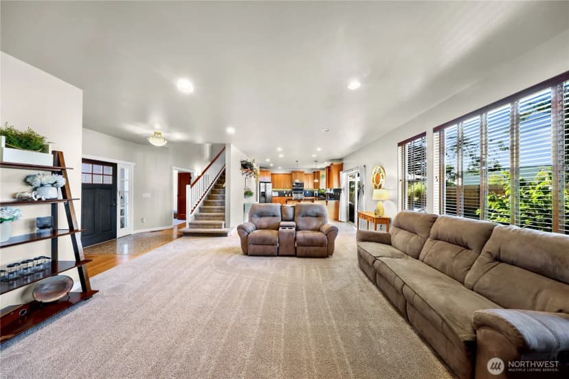Property photo for 1302 Eastwood Way, Lynden photo 9