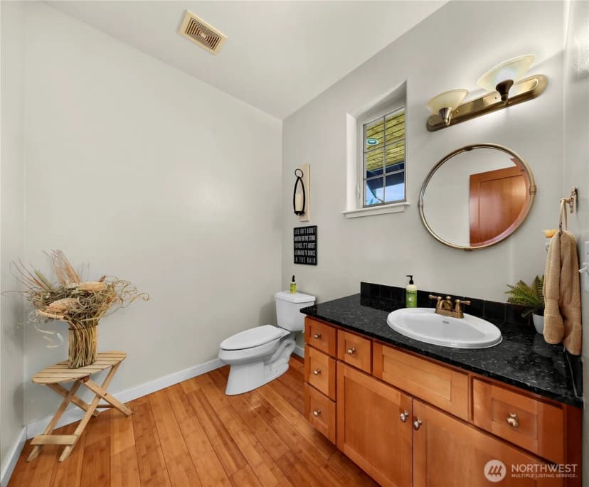 Property photo for 1302 Eastwood Way, Lynden photo 24