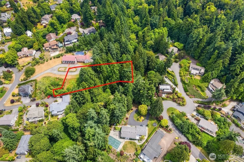 Property photo for 8036 Cyrus Place, Edmonds photo 12