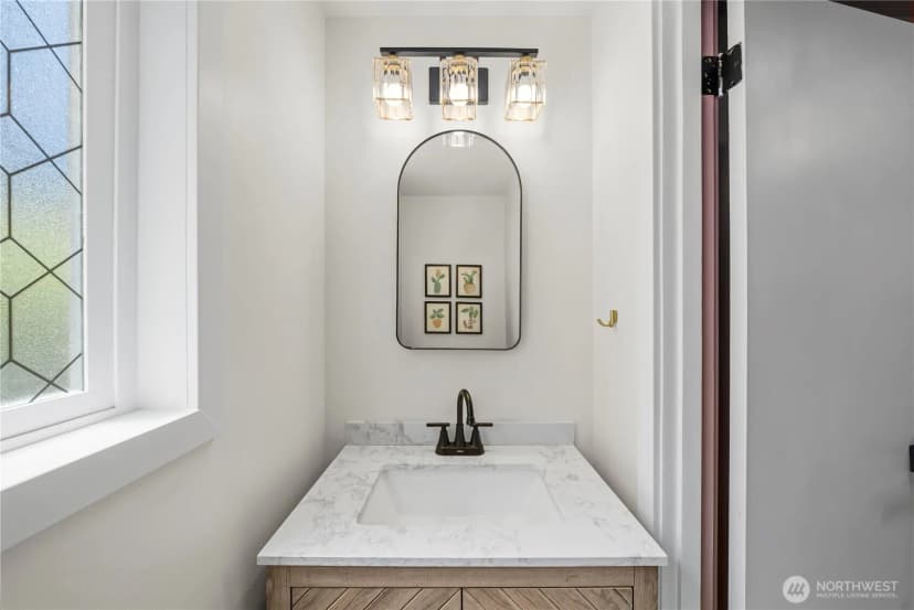 Property photo for 3517 Oas Drive W, University Place photo 17