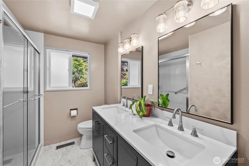 Property photo for 3517 Oas Drive W, University Place photo 28