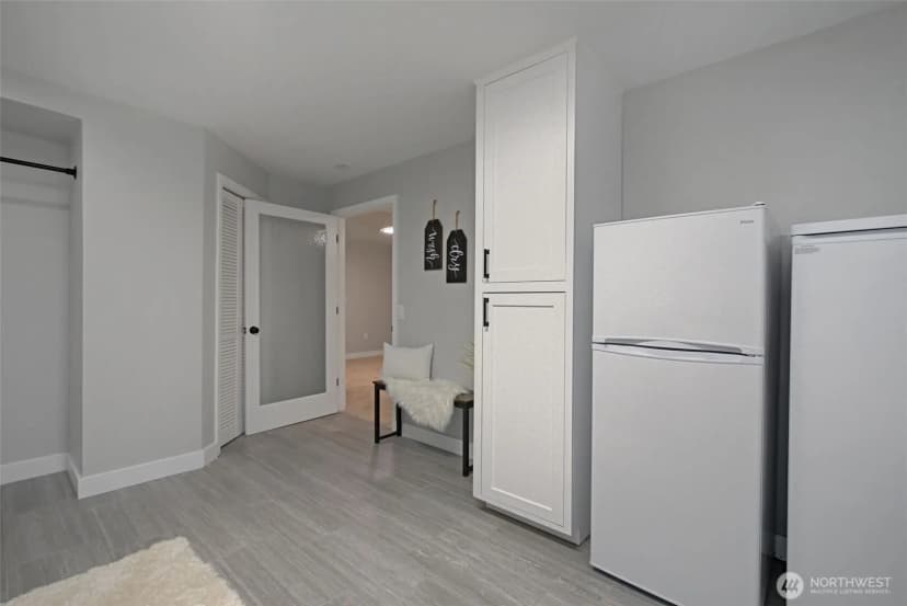 Property photo for 15442 Se 22nd Place, Bellevue photo 35